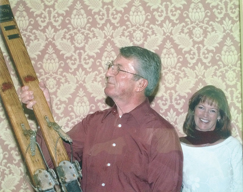 20-04-15 jim savaria with skis@.jpg